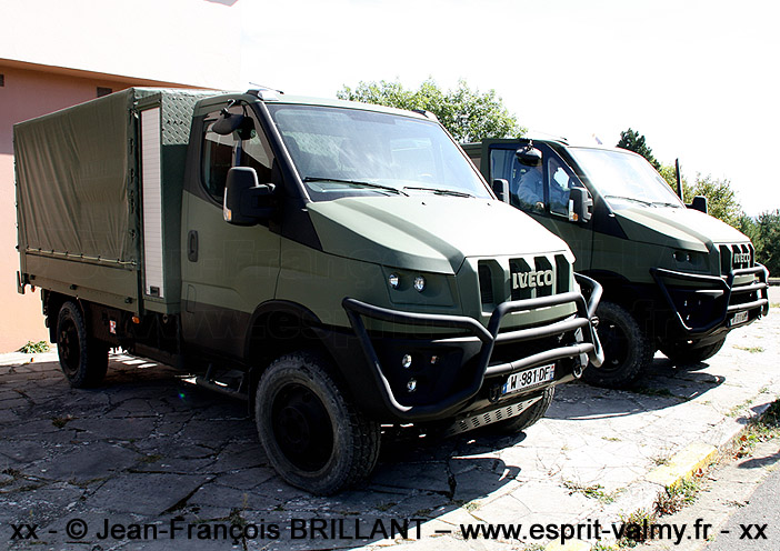 Iveco La Gamme Muv Military Utility Vehicle Ou Multirole Utility